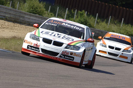 Jesper Sylvest og det øvrige Poulsen Motorsport døjede med opsætningen.